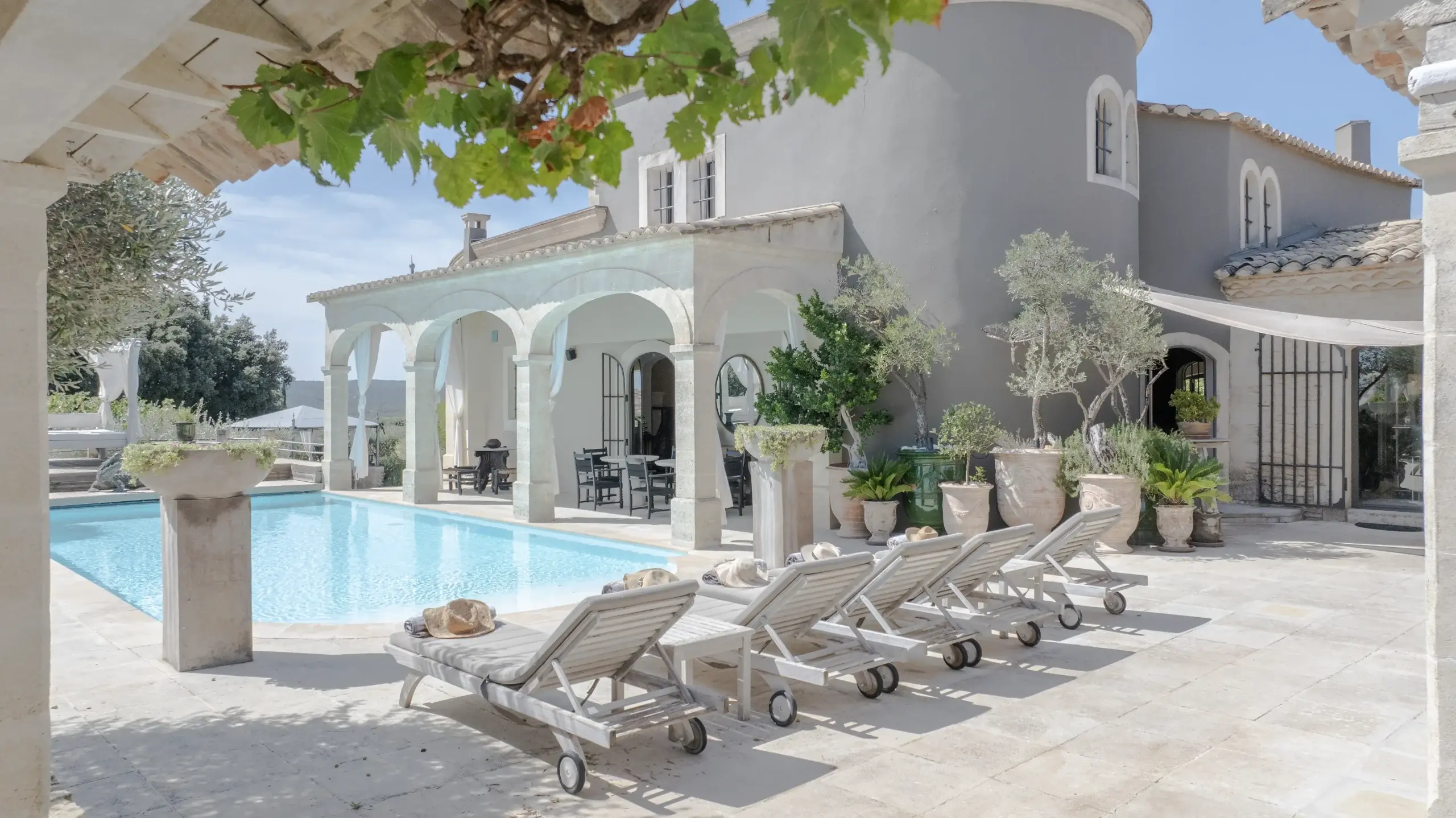 a holiday in Castillon-du-Gard