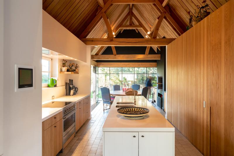Kitchen of the holiday villa in Knokke, a short distance from the beach – Concierge Prive, Knokke-Le Zoute